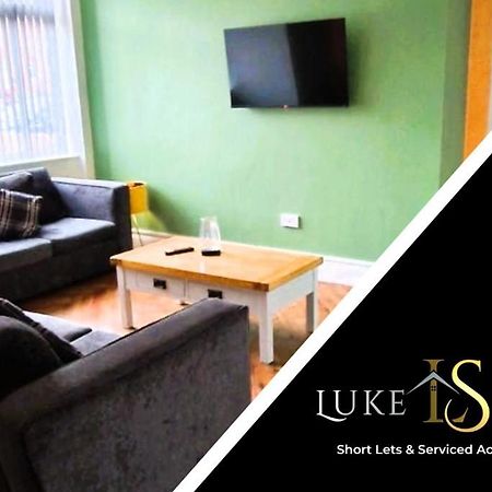 Luke Stays - Welbeck Road ニューカッスル・アポン・タイン エクステリア 写真